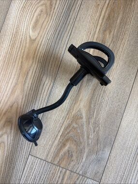 Universal Black Car Phone Mount with Suction Cup